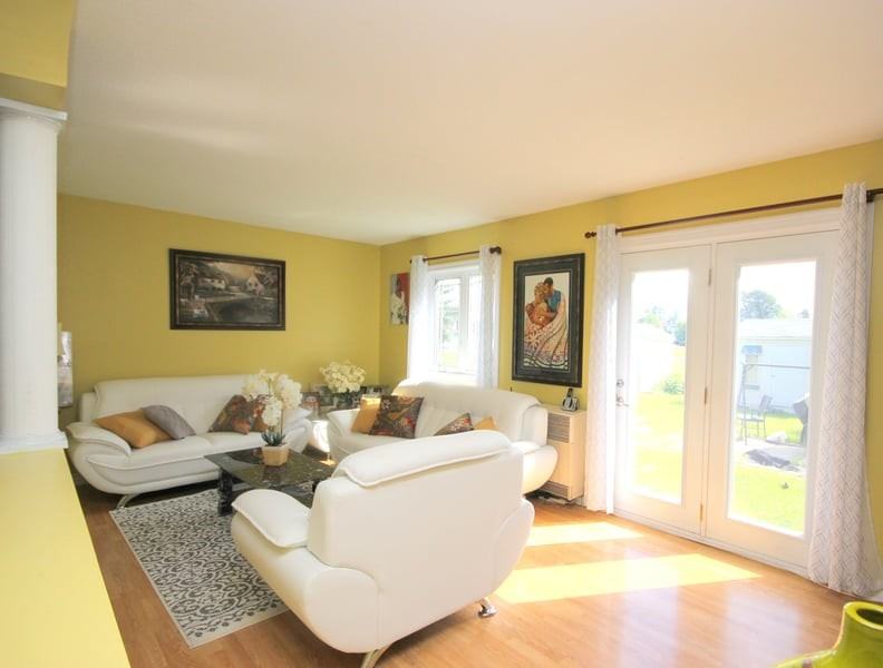 1320 Birchmount Dr - Photo 3 of 13