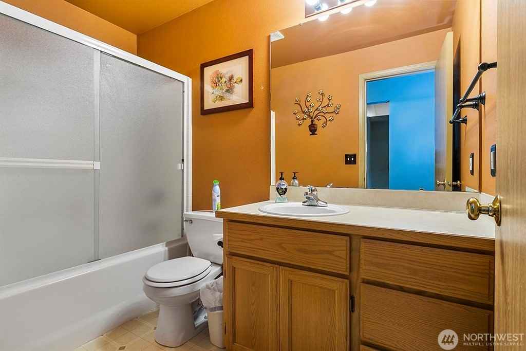 1304 Golf Club Rd Se #NA - Photo 3 of 9