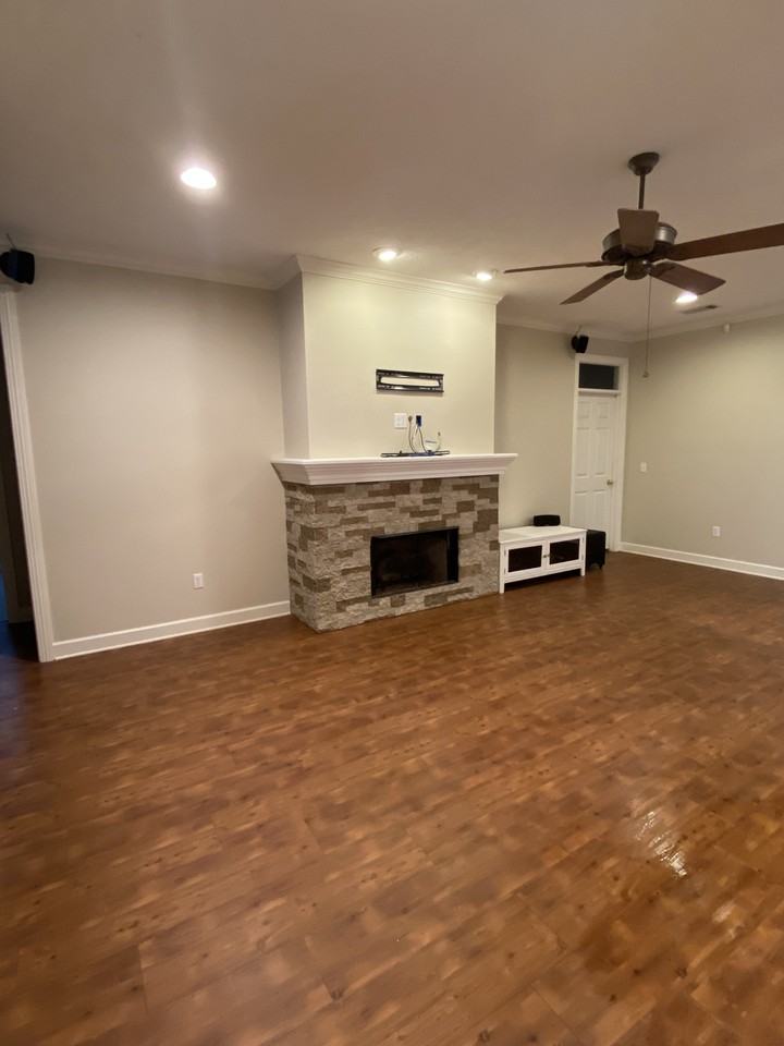 395 N Point Dr #NA - Photo 3 of 19