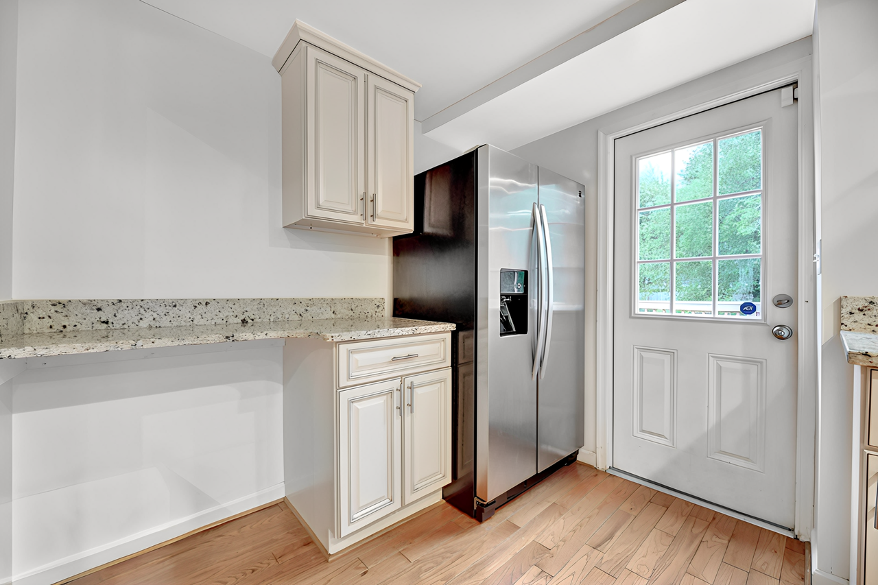 4013 35th Street - Photo 4 of 20