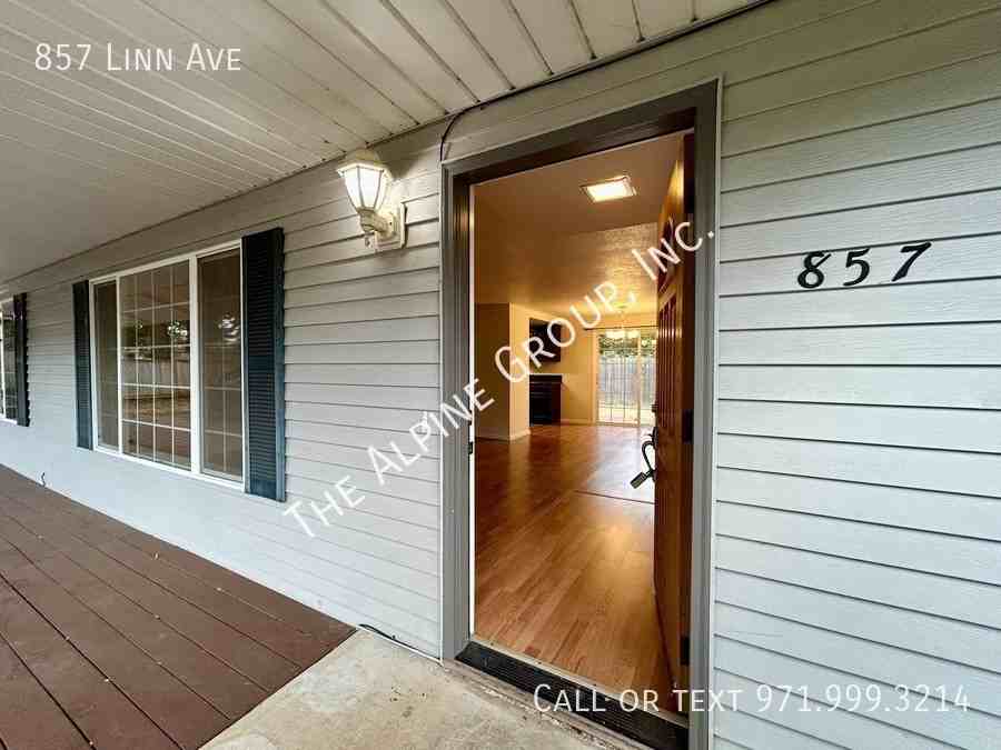 857 Linn Ave - Photo 2 of 22