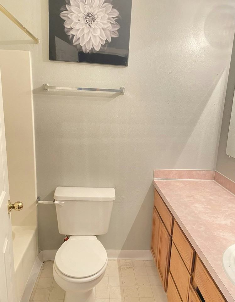 965 Todd Ct - Photo 6 of 9