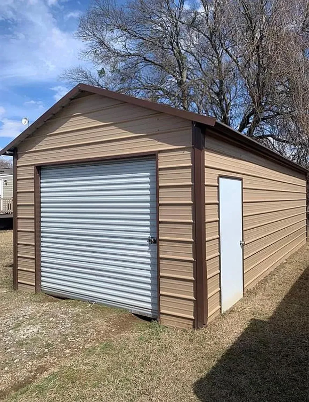 1680 Gale Dr - Photo 3 of 12