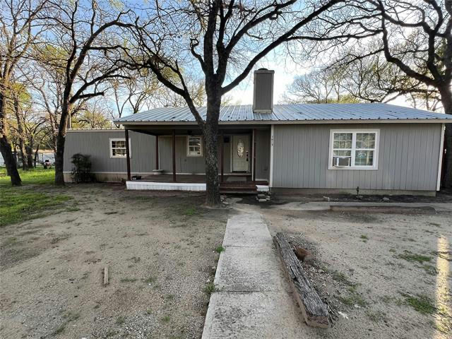 1413 Whippoorwill Way - Photo 2 of 18