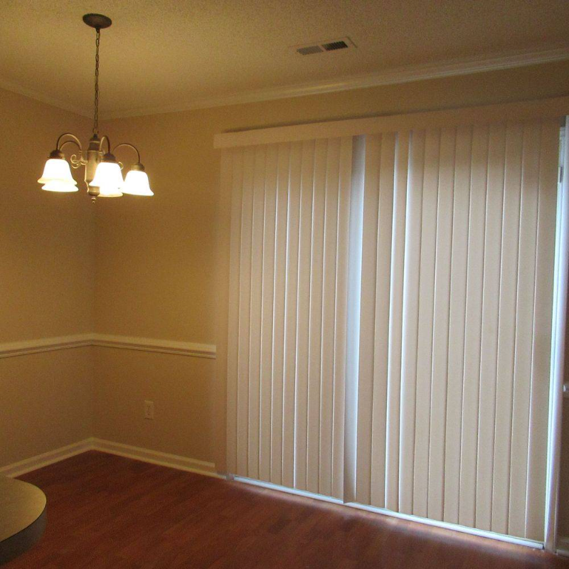 3959 Sterling Pointe Dr #QQQ8 - Photo 5 of 14