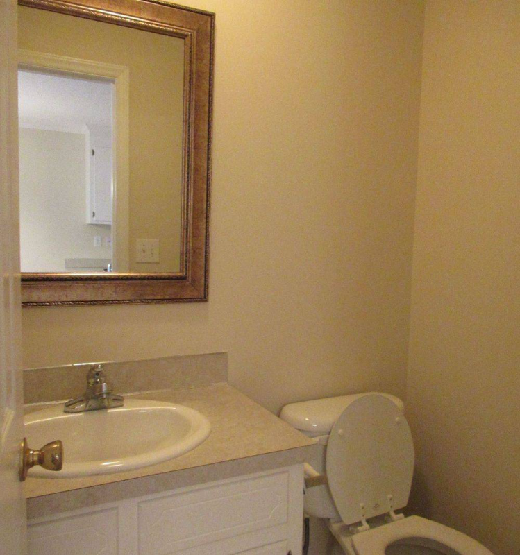 3959 Sterling Pointe Dr #QQQ8 - Photo 7 of 14