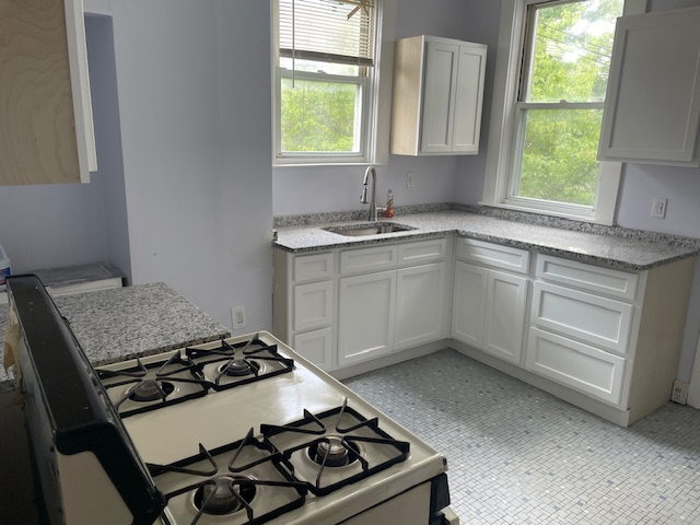 3514 Ingleside Ave - Photo 4 of 8