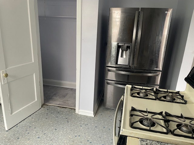 3514 Ingleside Ave - Photo 5 of 8