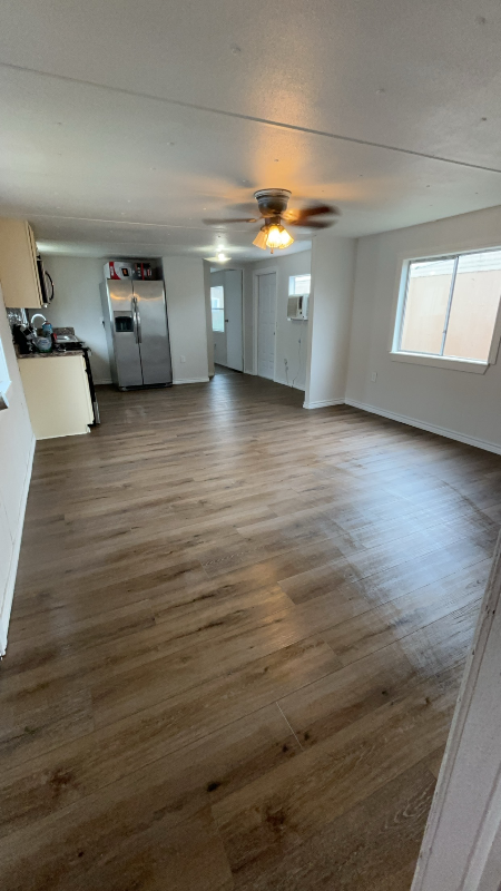 1716 E Market Ave #9 - Photo 3 of 8