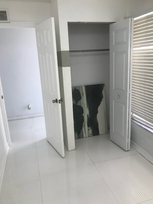 19 Avenue And Nwcourt - Photo 7 of 11