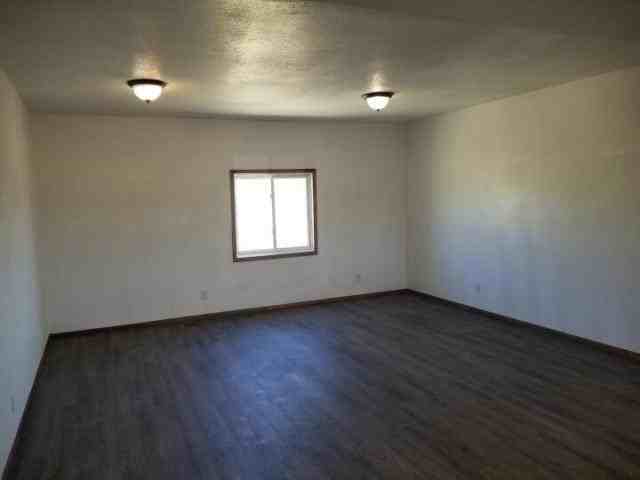 3530 Cherylon St - Photo 3 of 7