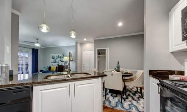 10865 N Loop 1604 - Photo 2 of 5