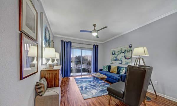 10865 N Loop 1604 - Photo 4 of 5