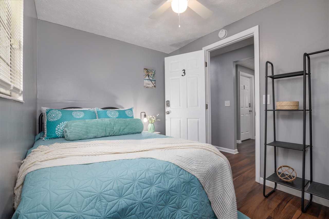 West 1st Street - Photo 4 of 4