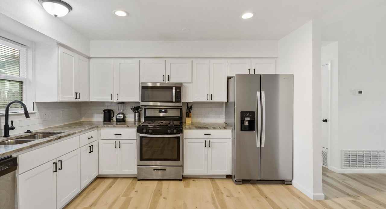 Ebert Avenue - Photo 4 of 5