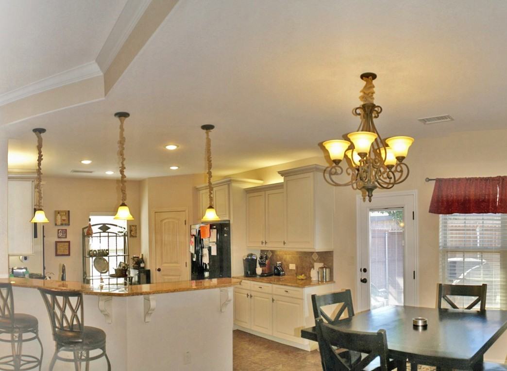 5810 Llano Ct - Photo 3 of 17