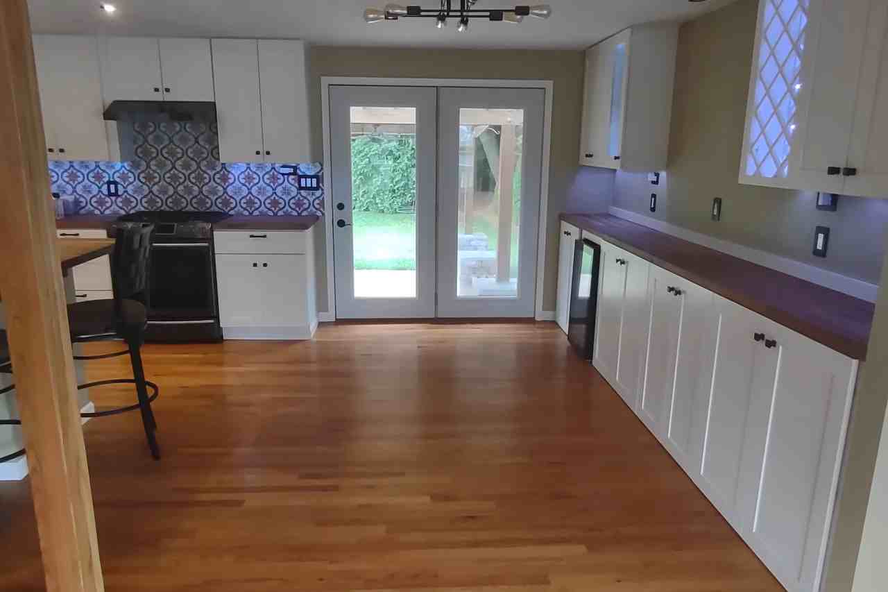 5959 Dawson Ct - Photo 3 of 16