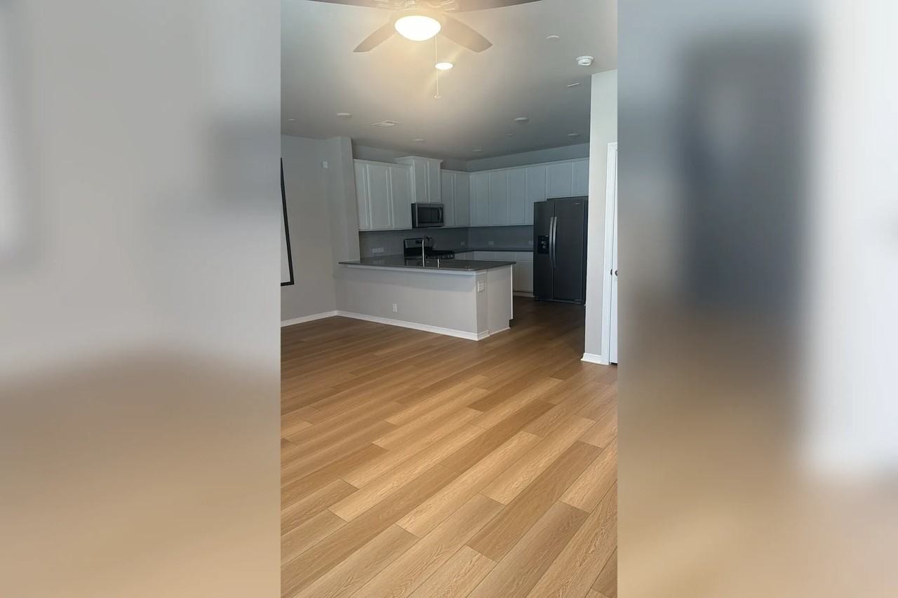 8059 Scanlan Trce - Photo 3 of 9