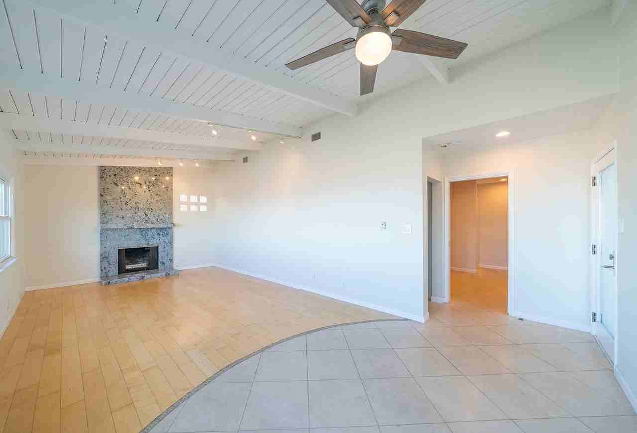 3605 Crest Dr - Photo 5 of 37