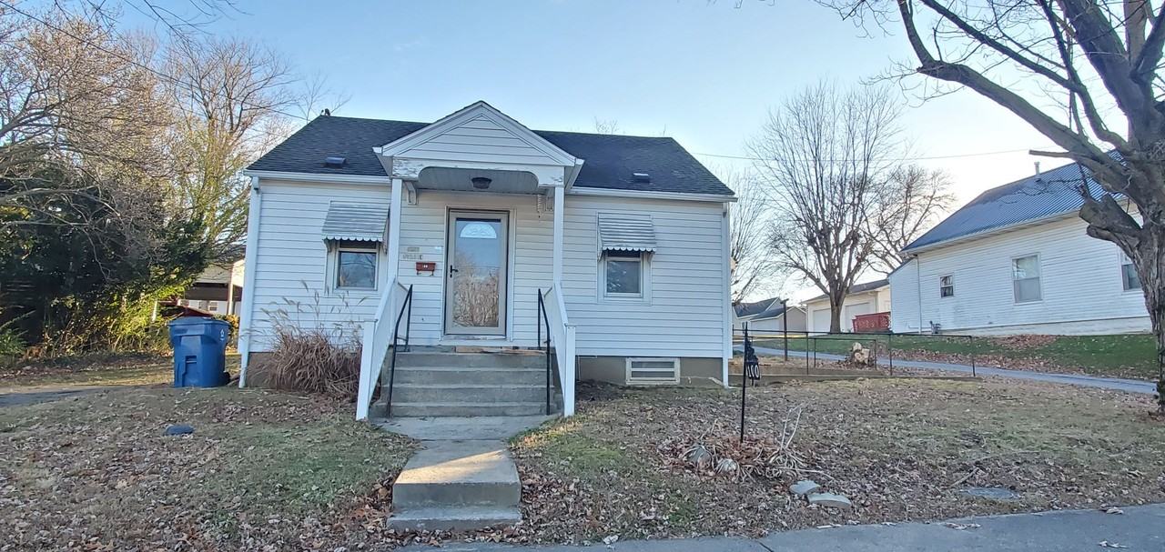 100 Grove St - Photo 2 of 15