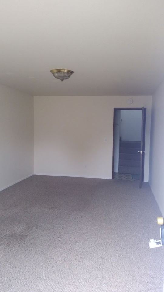 119 S 9th St - Photo 2 of 8