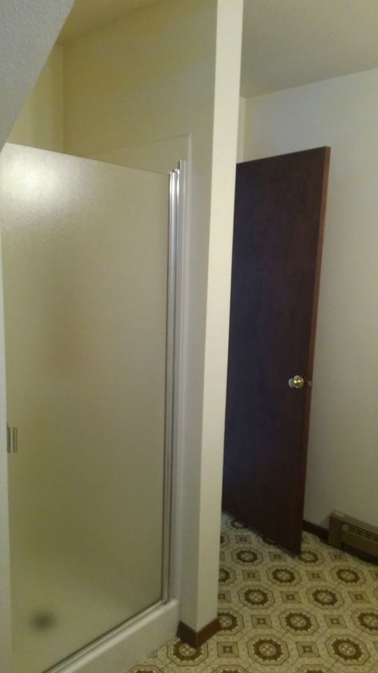 119 S 9th St - Photo 3 of 8