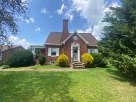 featured image of 416 Mount Sidney Rd