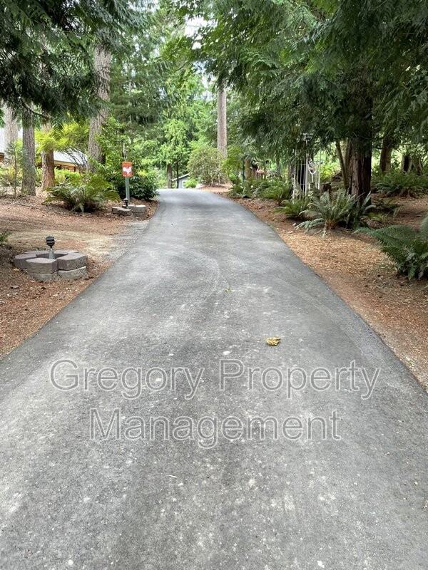 22230 Paradise Lake Rd - Photo 2 of 40