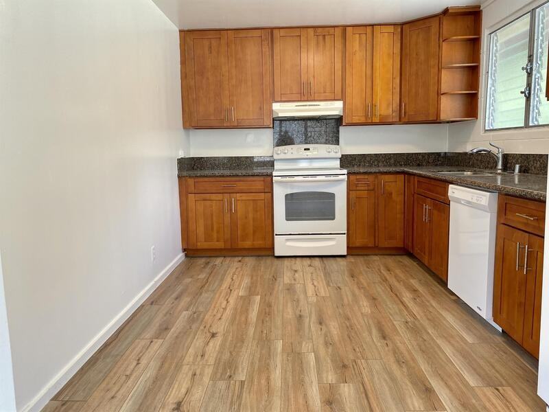 2840 Booth Rd - Photo 2 of 15
