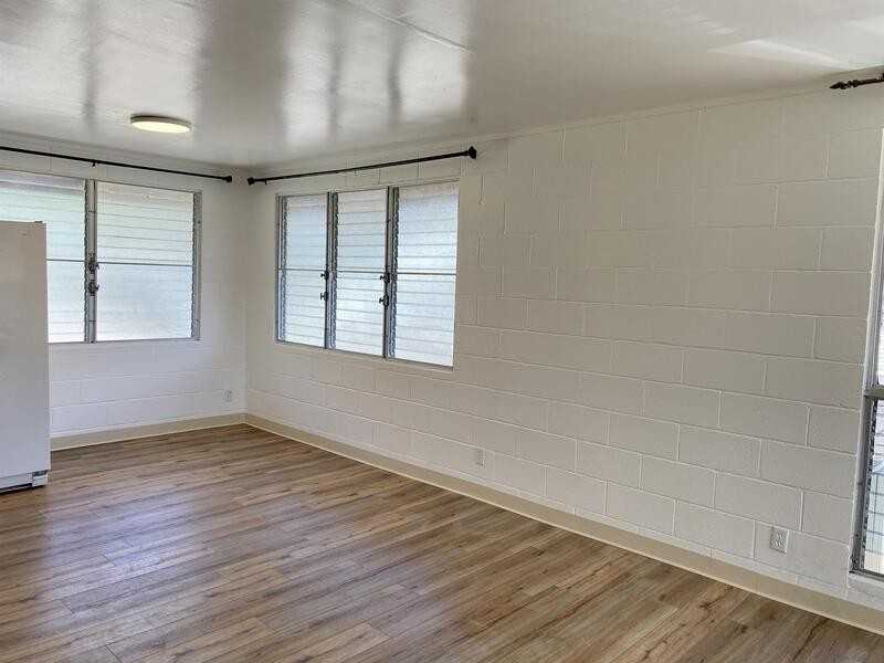 2840 Booth Rd - Photo 3 of 15