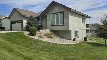 featured image of 18116 N Division Rd