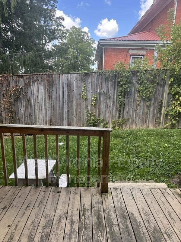 111 N Wickham Ave #111 - Photo 2 of 13