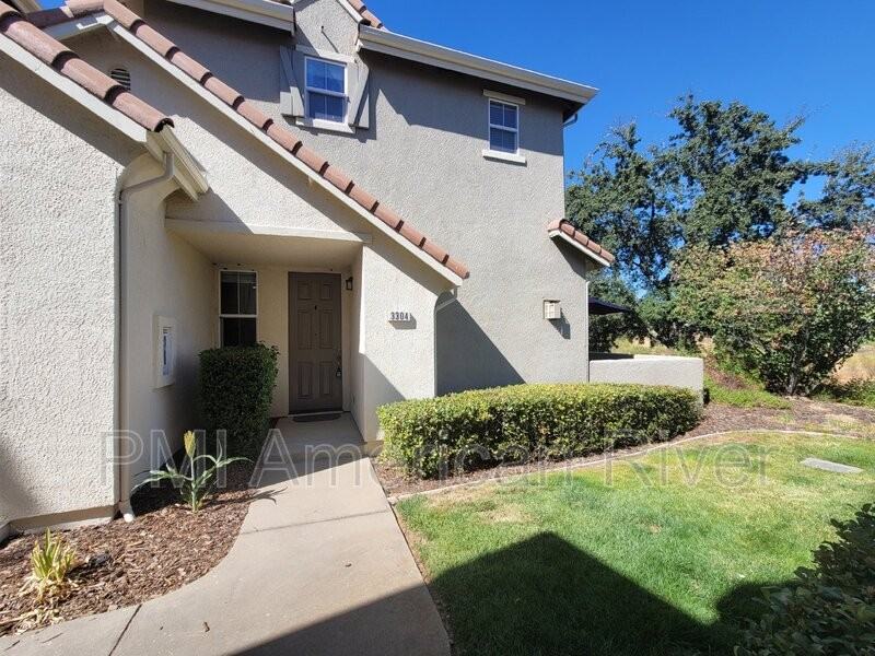 3304 Esplanade Cir - Photo 2 of 21