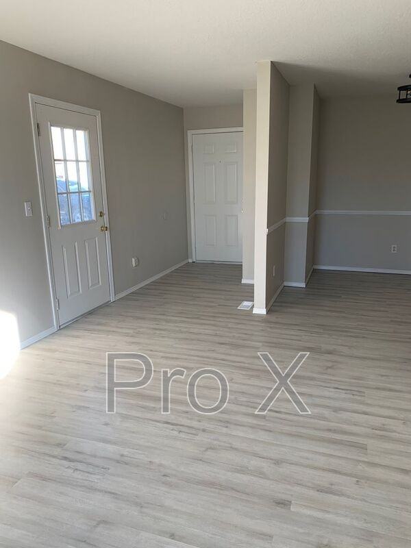 3802 College View Dr - Photo 3 of 16