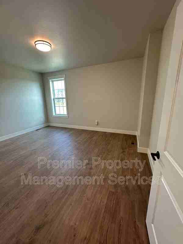 6023 Elysian Rd #101 - Photo 6 of 12