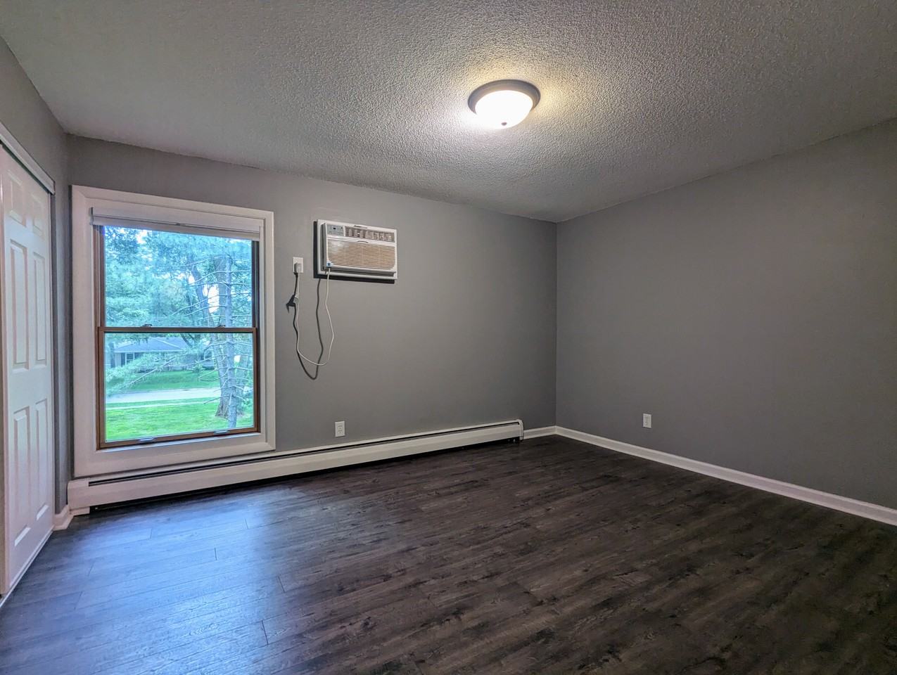 2800 Hamline Ave N #223 - Photo 6 of 17