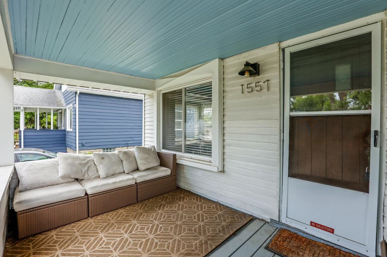 1557 W Saratoga St - Photo 5 of 30