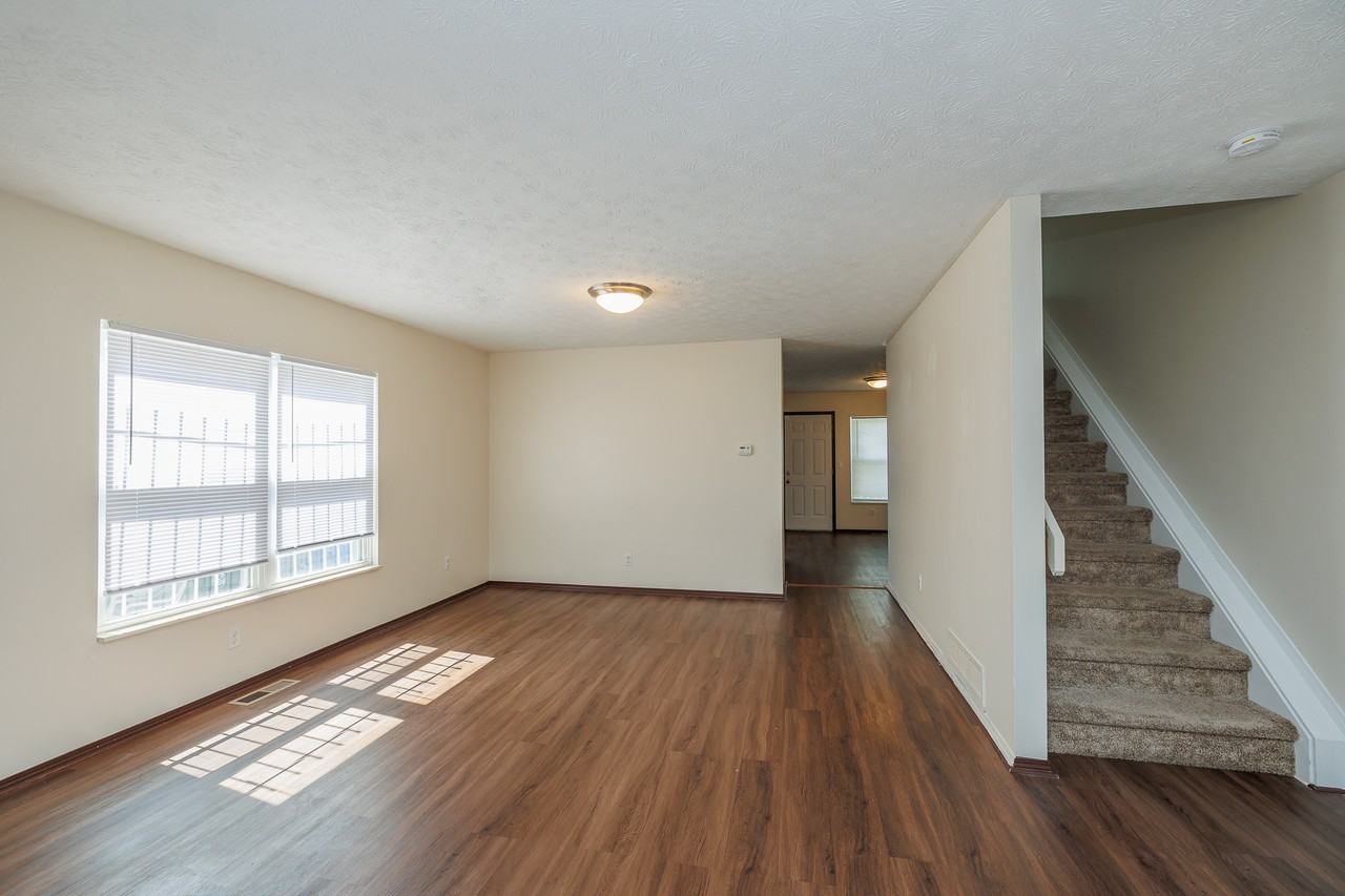 7310 Colfax Rd - Photo 3 of 22