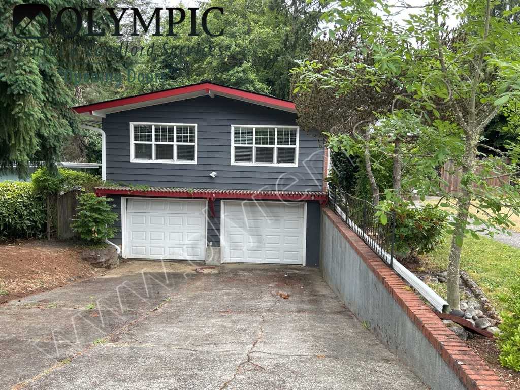 2939 Boundary St Se - Photo 3 of 31