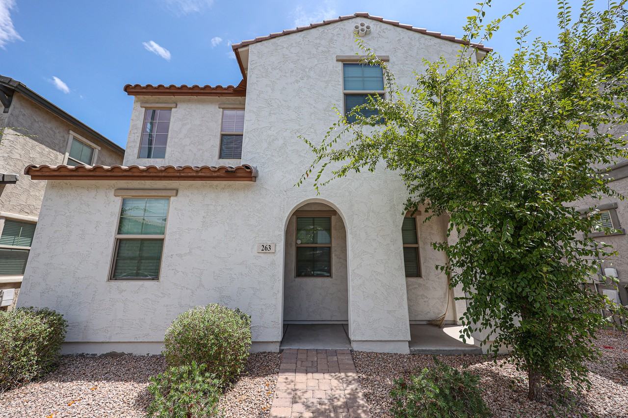 263 N 69th Pl - Photo 2 of 49