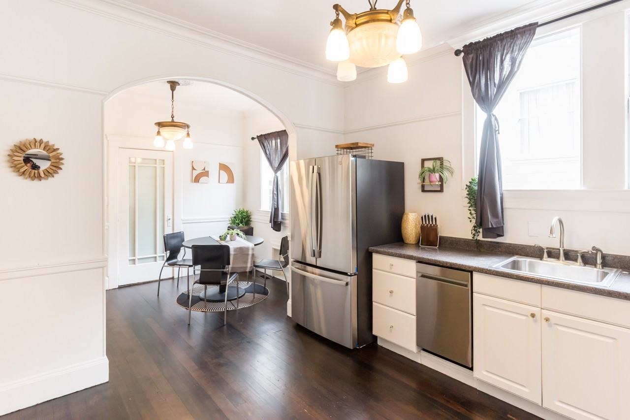 325 Fillmore Street - Photo 3 of 23