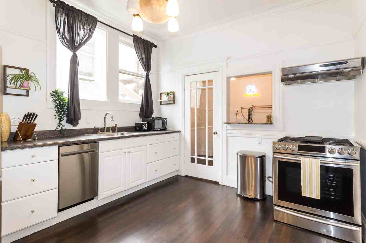 325 Fillmore Street - Photo 4 of 23