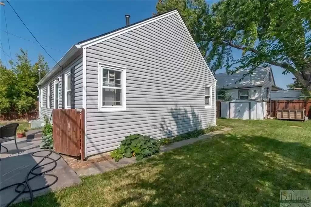 1815 7th St W #NA - Photo 3 of 20