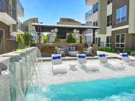 299 W Gray St #B11 - Photo 1 of 1