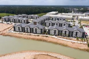 689 Basilica Bay Dr #B1 - Photo 1 of 1