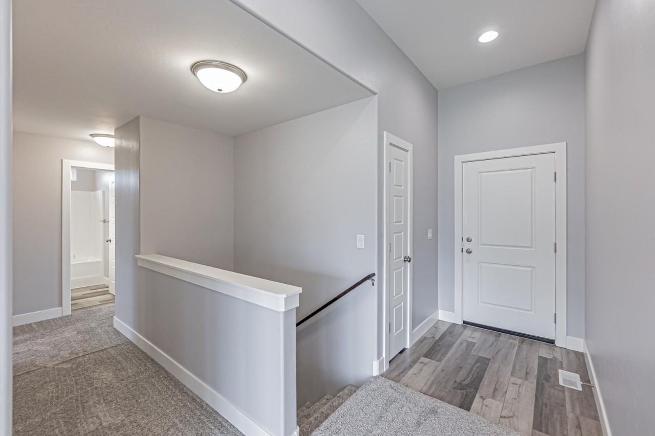 4353 Marlin Dr - Photo 5 of 20