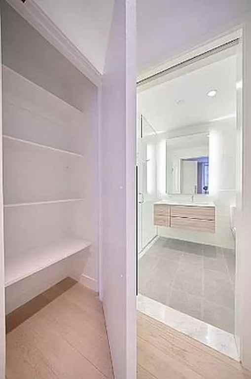 William St #1801 - Photo 7 of 14