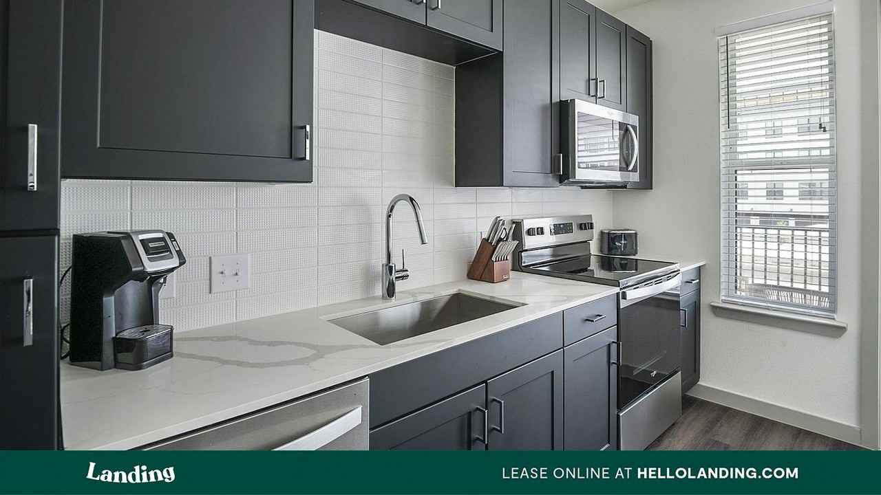 91 Jensen Drive - Photo 6 of 50