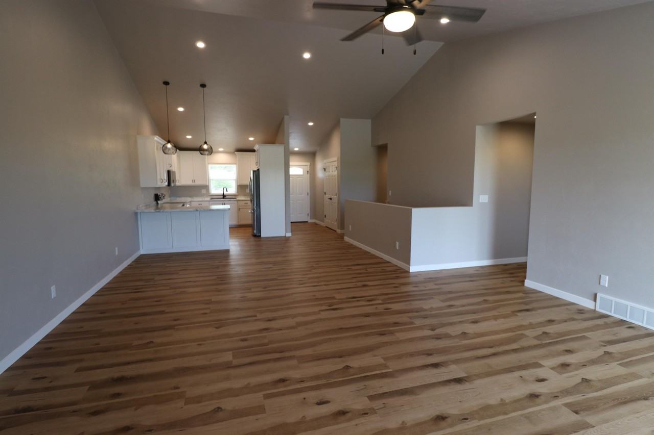 n4068 Mc Hugh Rd - Photo 6 of 39