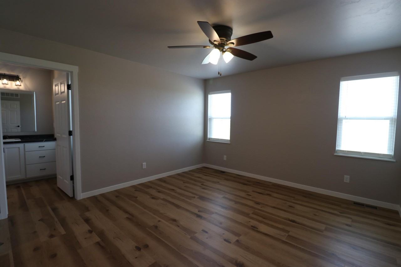 n4068 Mc Hugh Rd - Photo 5 of 39